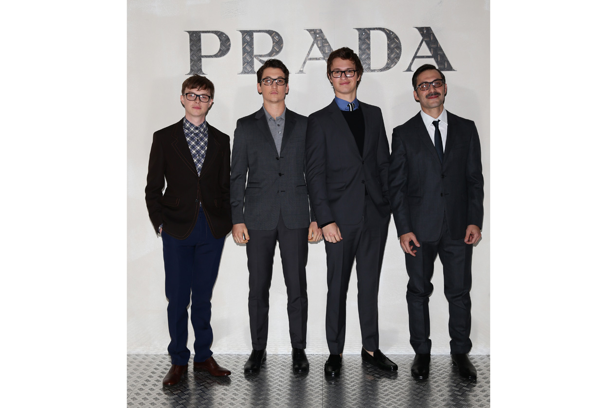 533264351DP00003 PRADA JOUR