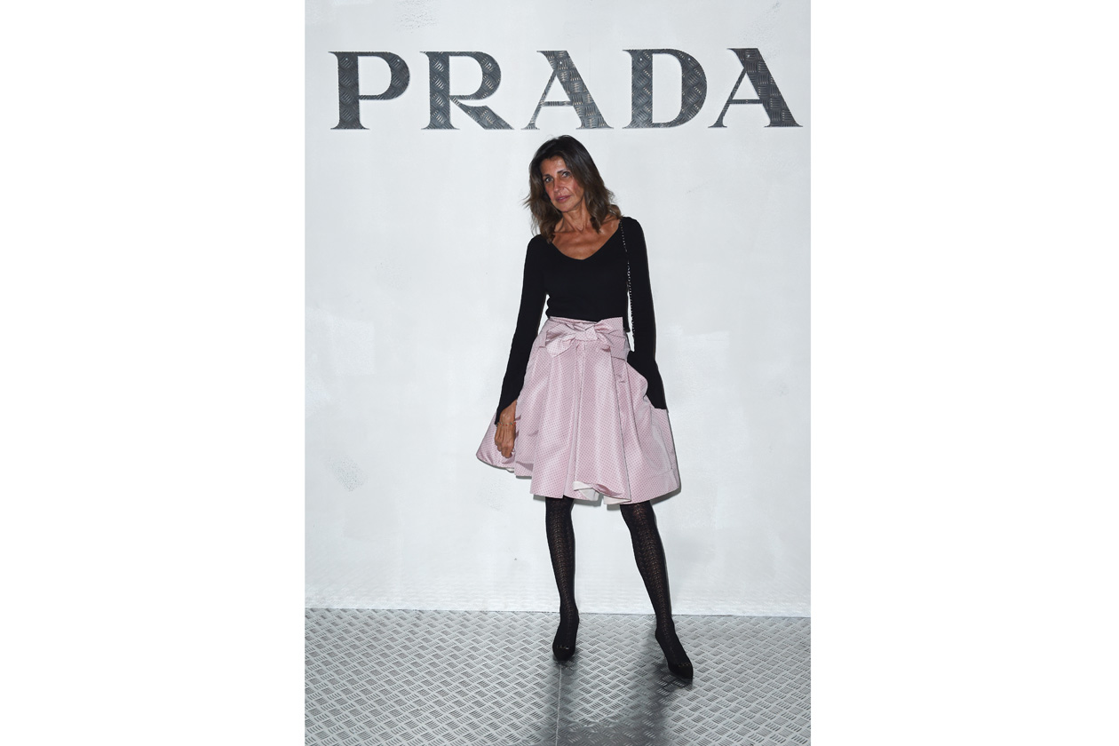 533264351DP00025 PRADA JOUR