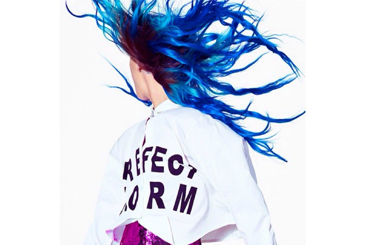 CHLOE NORGAARD: DEEP BLUE