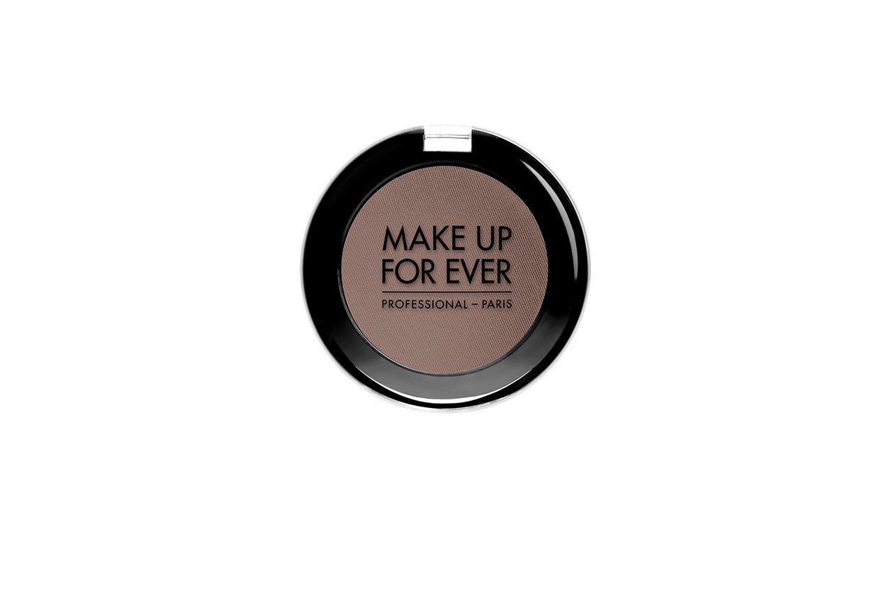 Hilary Rhoda beauty look: Make Up For Ever Eyeshadow Mono in Dark Taupe