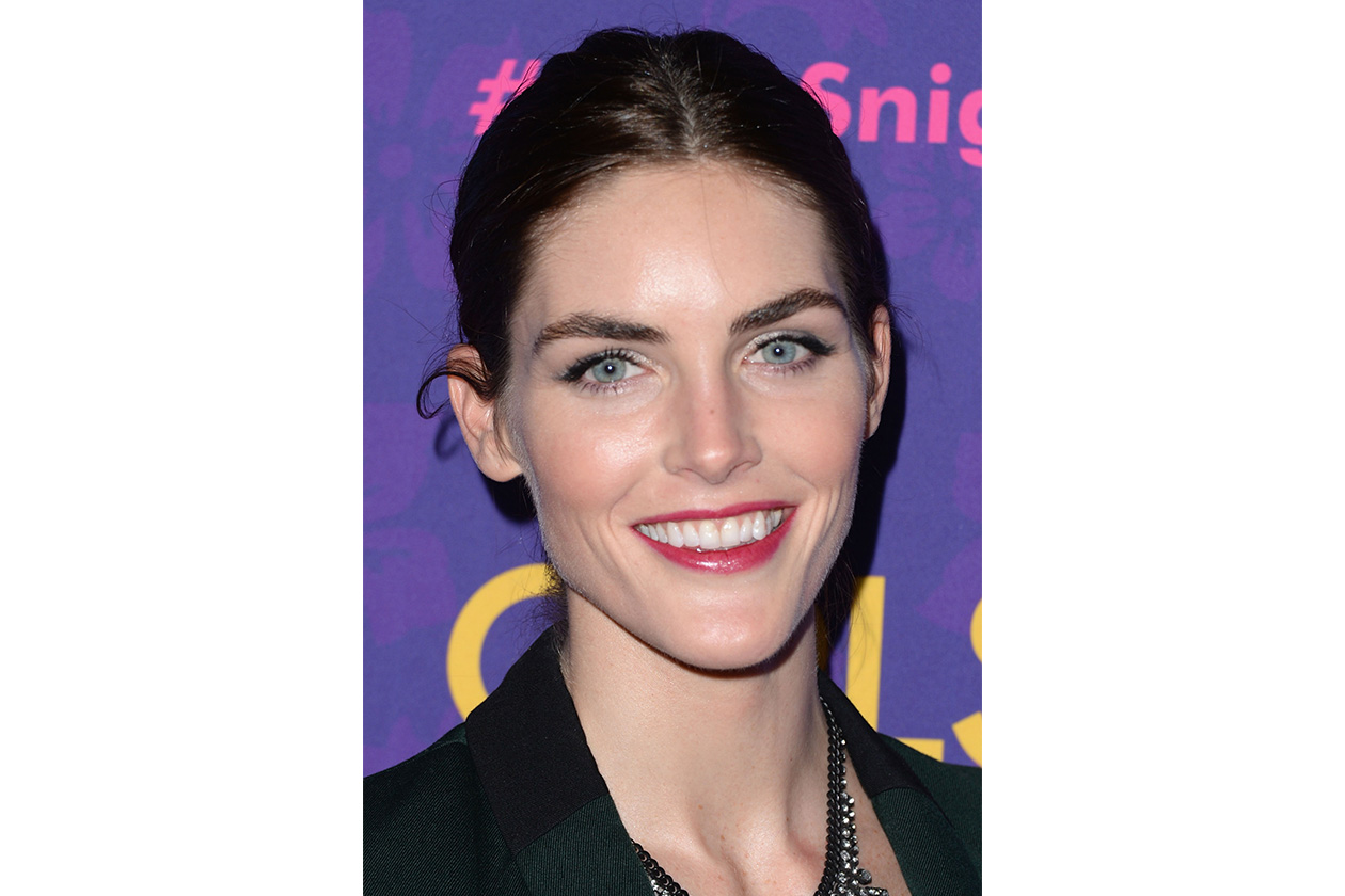 Hilary Rhoda beauty look: make up nude