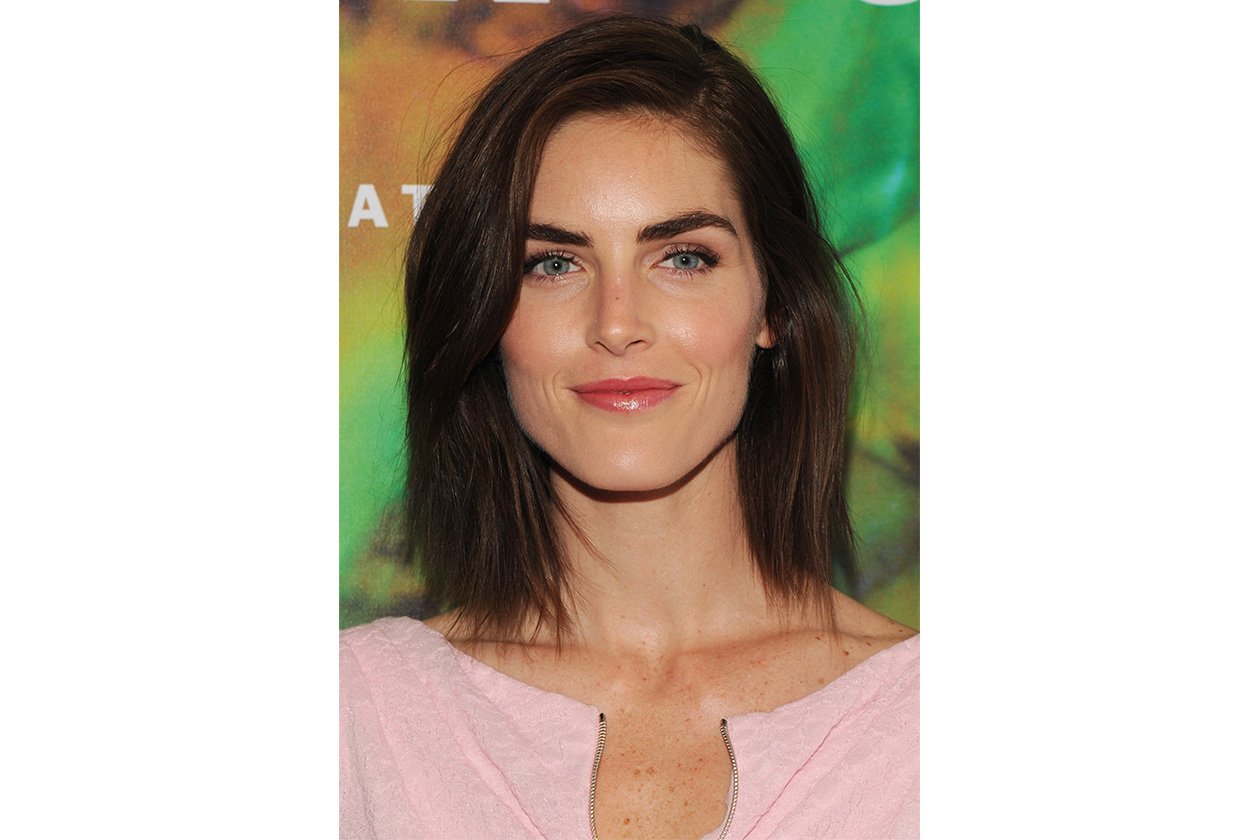 Hilary Rhoda beauty look: maquillage con punti luce