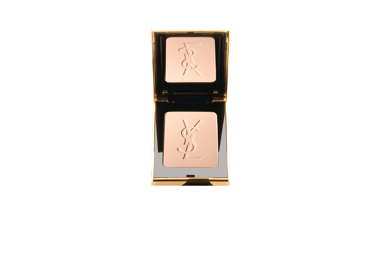 Make up romantico: Yves Saint Laurent Poudre Compact Radiance