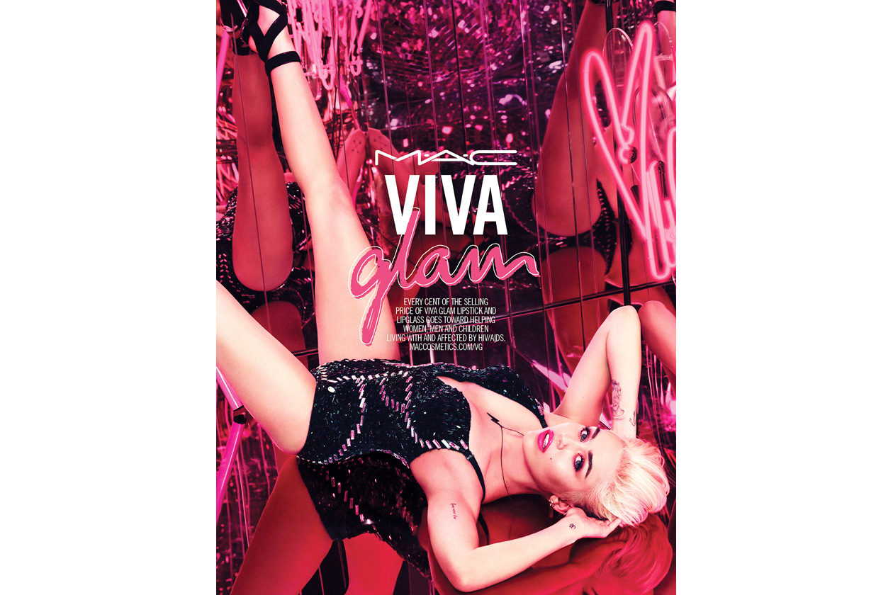 Miley Cyrus per MAC Viva Glam