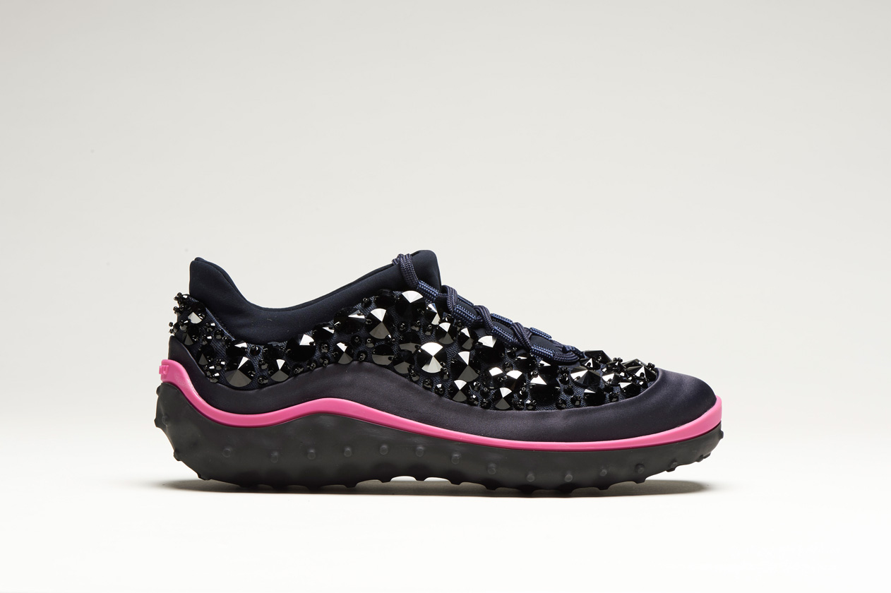 Miu Miu Astro Running 01