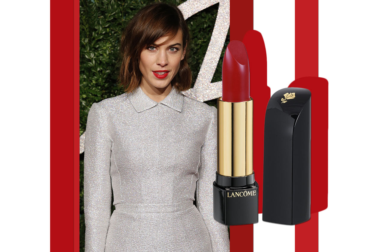 Rossetti opachi: rosso come Alexa Chung