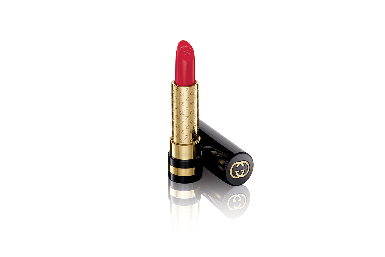 Rossetti rossi a prova di bacio: Gucci Luxurious Moisture Rich Lipstick in Iconic Red