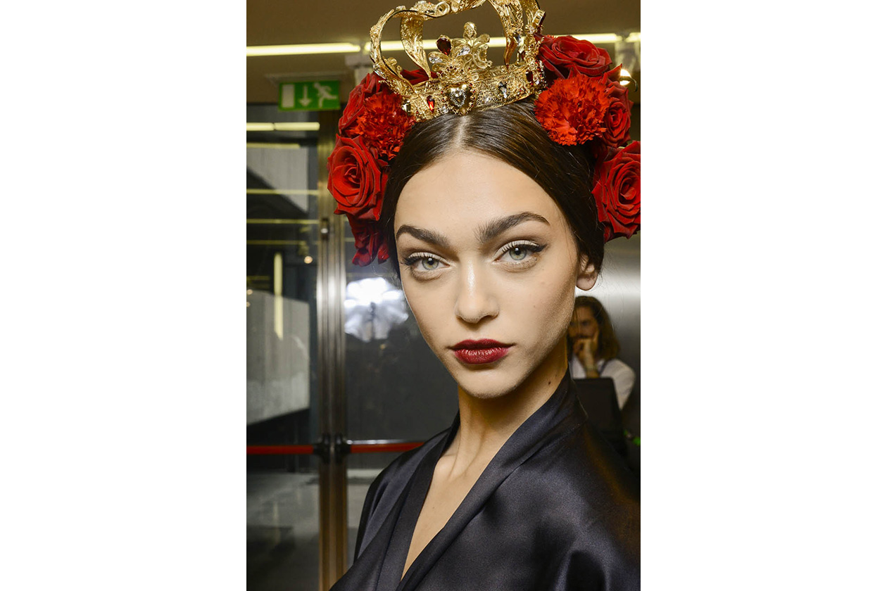 ACCESSORI CAPELLI CON I FIORI: Dolce & Gabbana