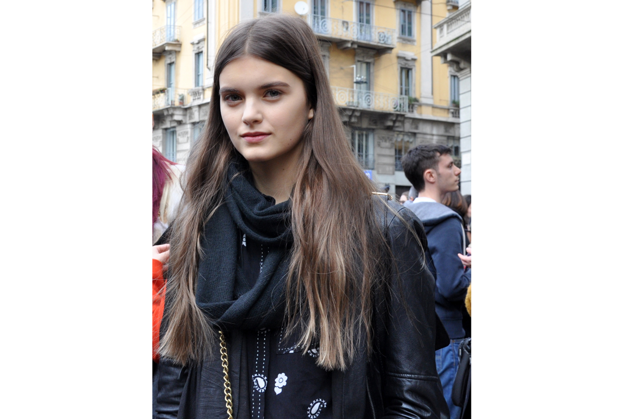 BEAUTY ON THE STREETS: CAPELLI BRONDE E RIGA IN MEZZO