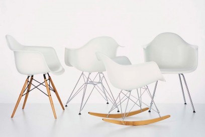 Eames Plastic Armchair 1