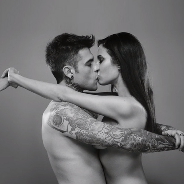 Fedez e fidanzata protagonisti della campagna Sisley