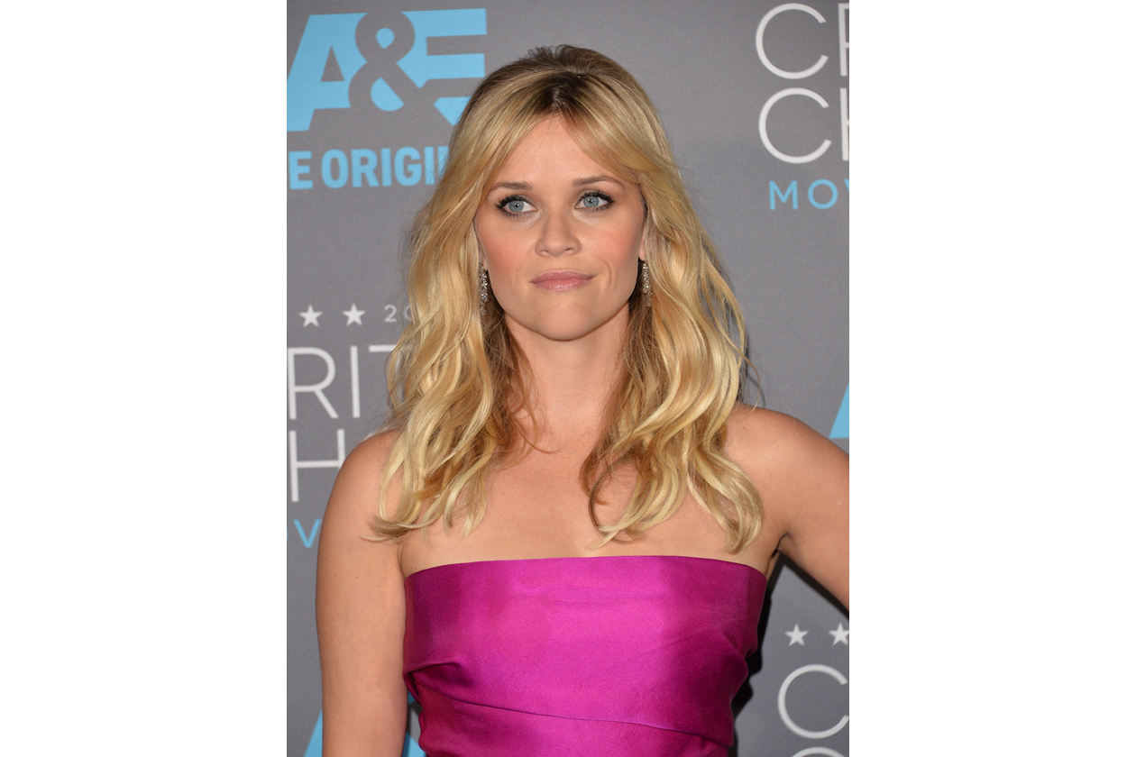 I capelli lunghi e mossi delle star: Reese Witherspoon