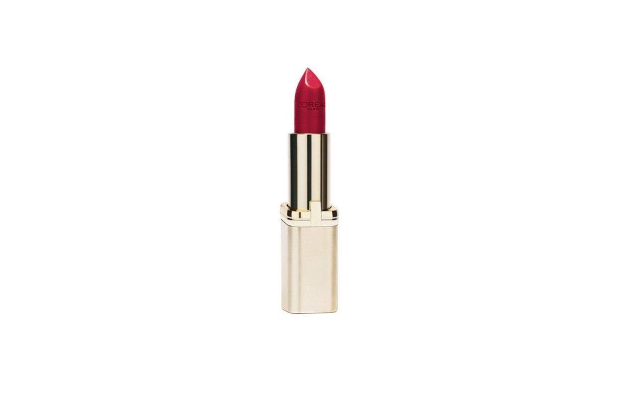 SIGNATURE BEAUTY LOOK: L’ORÉAL PARIS COLOUR RICHE LIP COLOUR RED PASSION