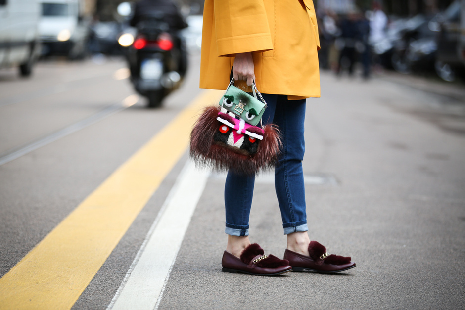 Tendenza dallo street style: la doppia borsa