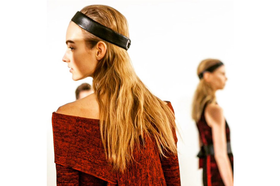 Trend capelli AI 15-16 dalla LFW: headband and textured hair