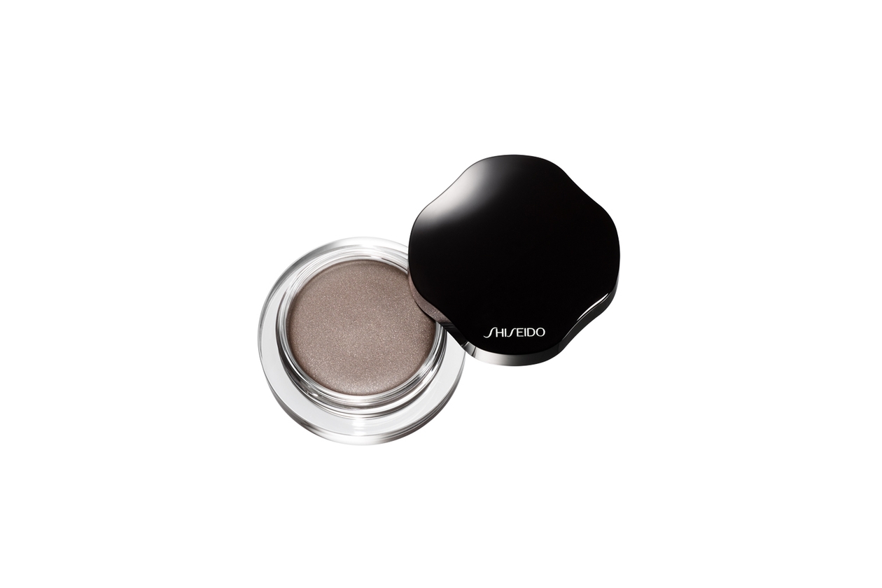 Trucco occhi: Shiseido Shimmering Cream Eye Color in Fog