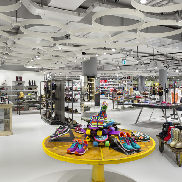 Urban Outfitters arriva in Italia