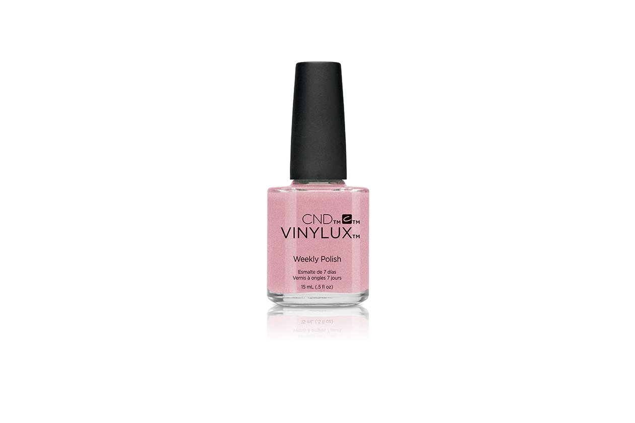 Weekly Polish in Fragrant Freesia di CND Vinylux