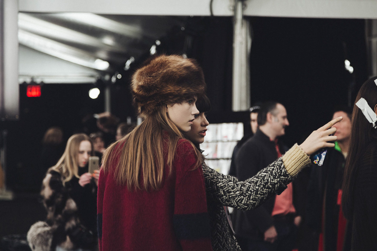 backstage tommy hilfiger 8881@2x