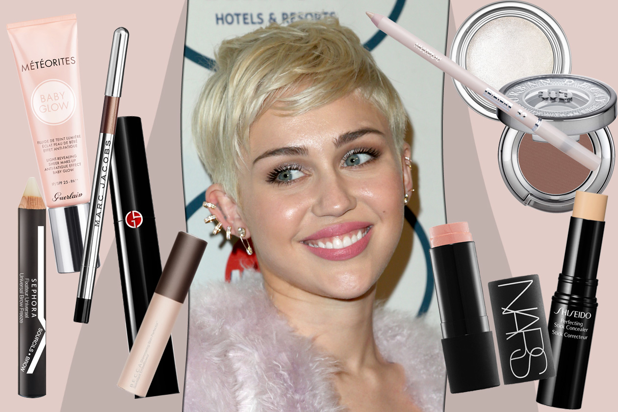 Miley Cyrus: glowy make up e labbra rosa fucsia