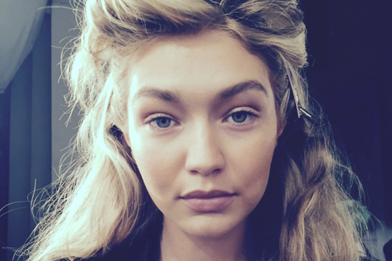 Moschino Autunno/Inverno 2015-16: il backstage make up & hair