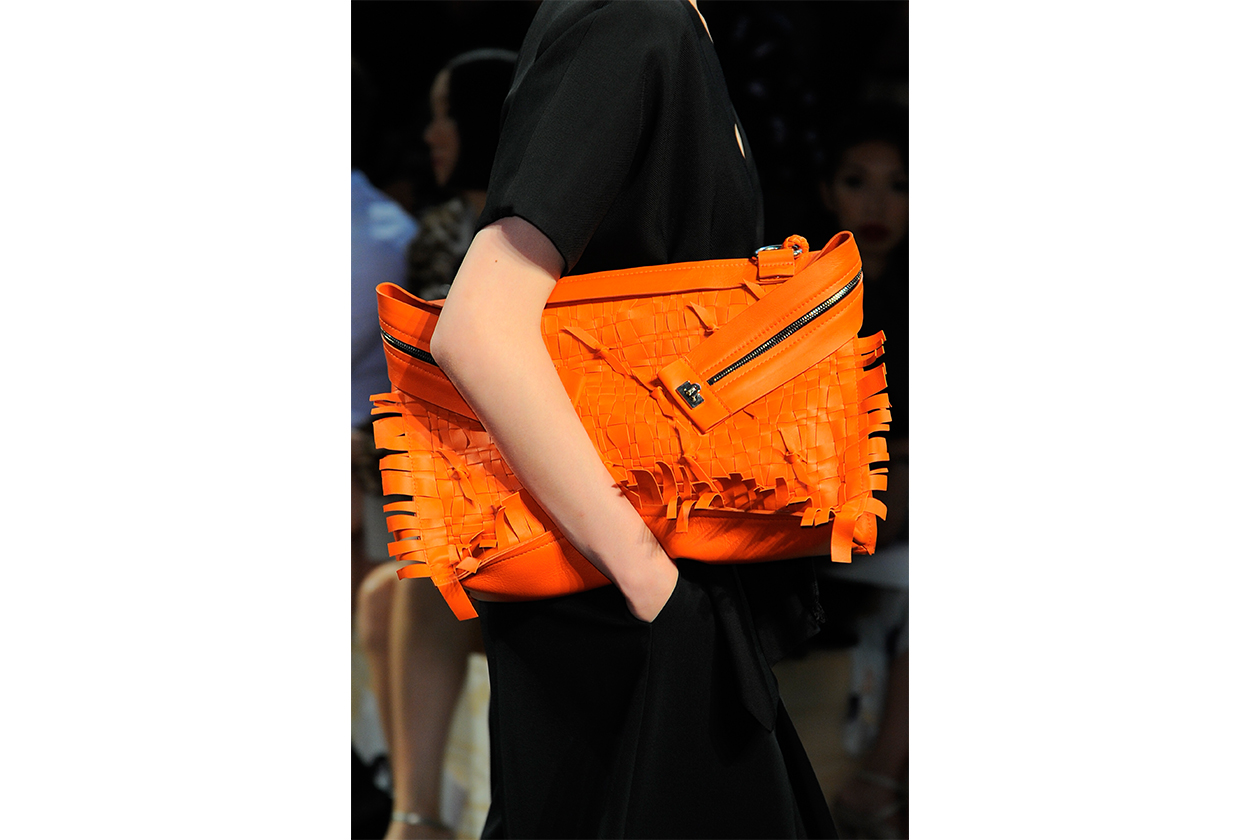 ACCESSORI TANGERINE: Dalla sfilata di Sportmax PE 2015