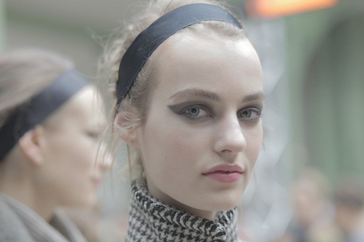 Chanel Prêt-à-Porter Autunno/Inverno 2015-16: ciglia incurvate