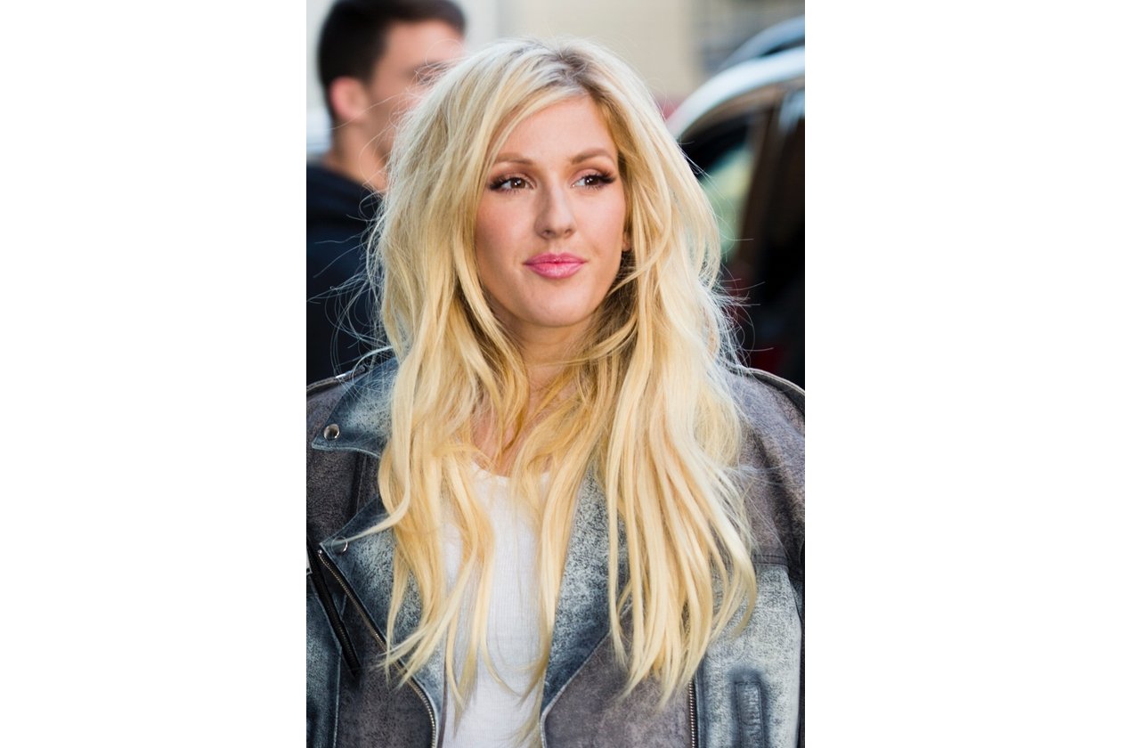 Ellie Goulding capelli: biondo lucente