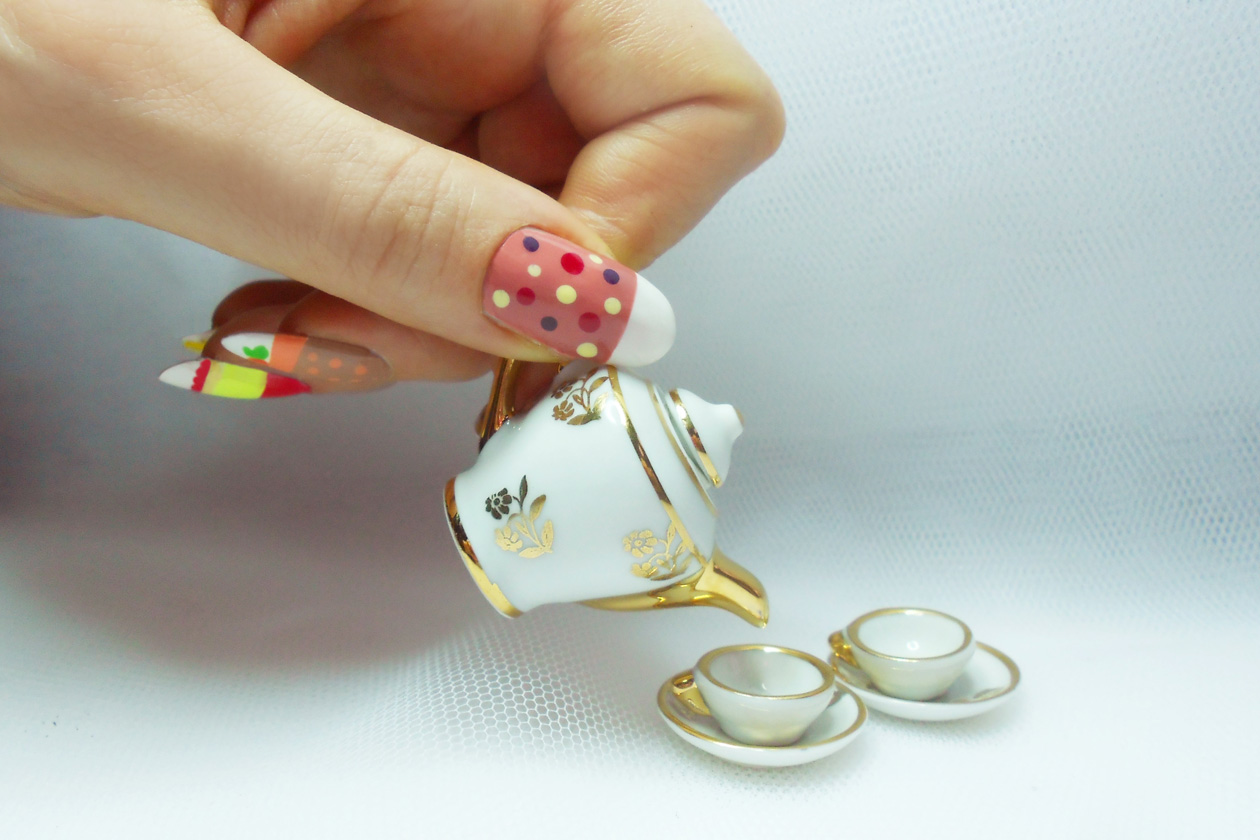 Nail Art Primavera 2015: 1. British Cakes – nail art