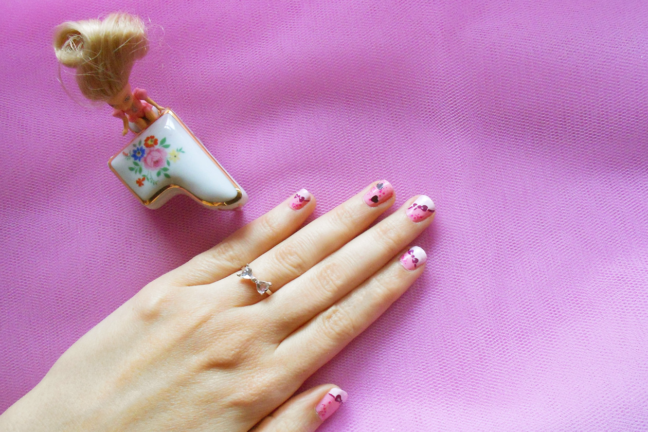 Nail Art Primavera 2015: 6. Madame Barbie – nail art