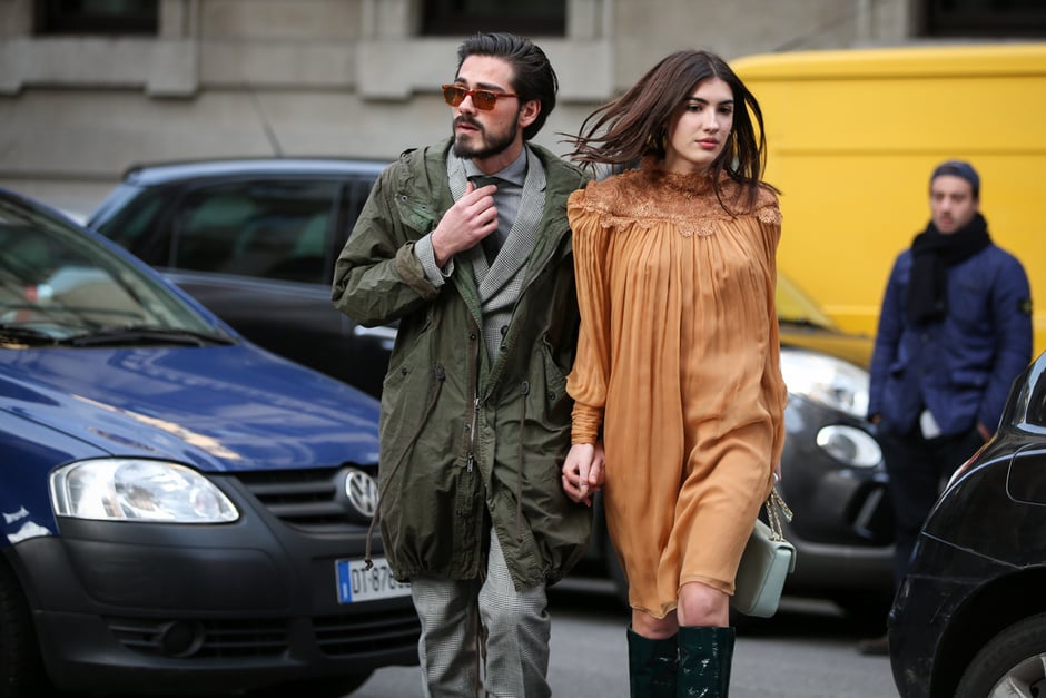 Street Style: abito romantico e stivali in pelle