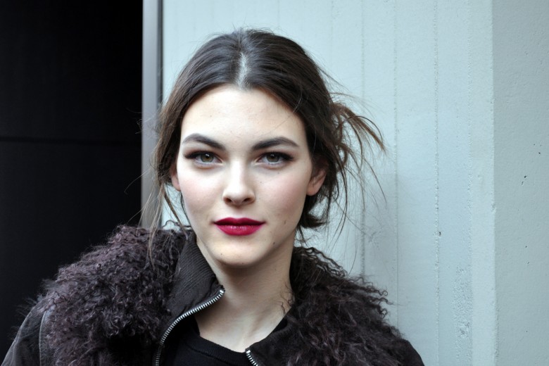 Dolce & Gabbana Autunno/Inverno 2015-16: make up & hair dalla sfilata e on the streets