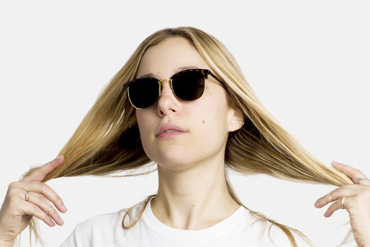 Gli occhiali da sole Retrosuperfuture per la PE 2015