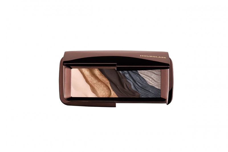 HIPPIE CHIC MAKE UP: MODERNIST EYESHADOW DI HOURGLASS