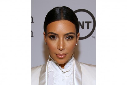 Kim Kardashian trucco: glowing make up