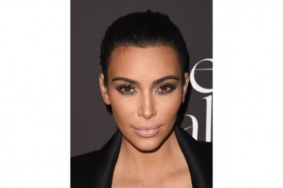 Kim Kardashian trucco: labbra chiarissime