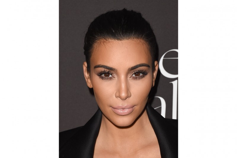 Kim Kardashian trucco: labbra chiarissime