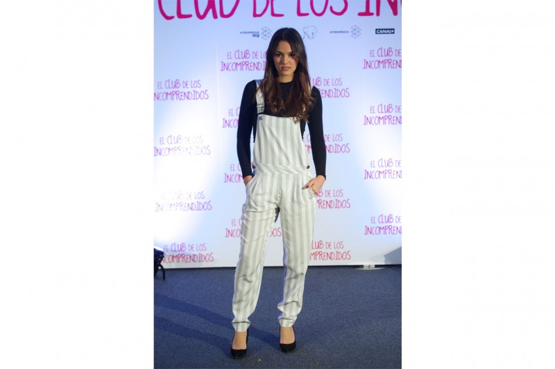 LOOK CON SALOPETTE:  Michelle Calvo