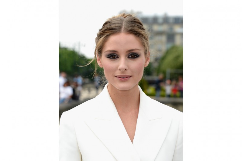 Olivia Palermo trucco: smokey eyes grigio