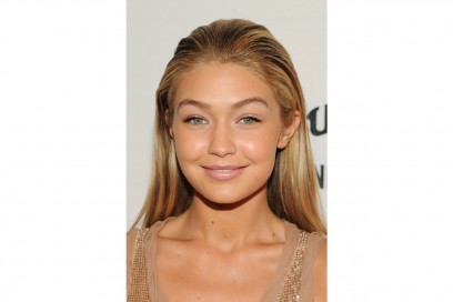 Capelli effetto bagnato delle star: Gigi Hadid