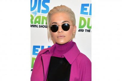 Capelli effetto bagnato delle star: Rita Ora