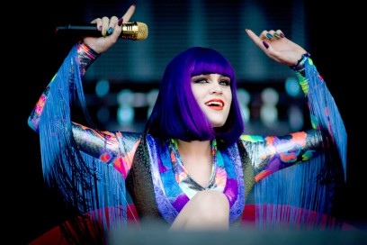 CAPELLI VIOLA: IL CASCHETTO DI JESSIE J