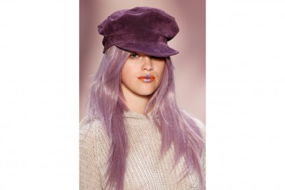 CAPELLI VIOLA ALLA BERLIN FASHION WEEK