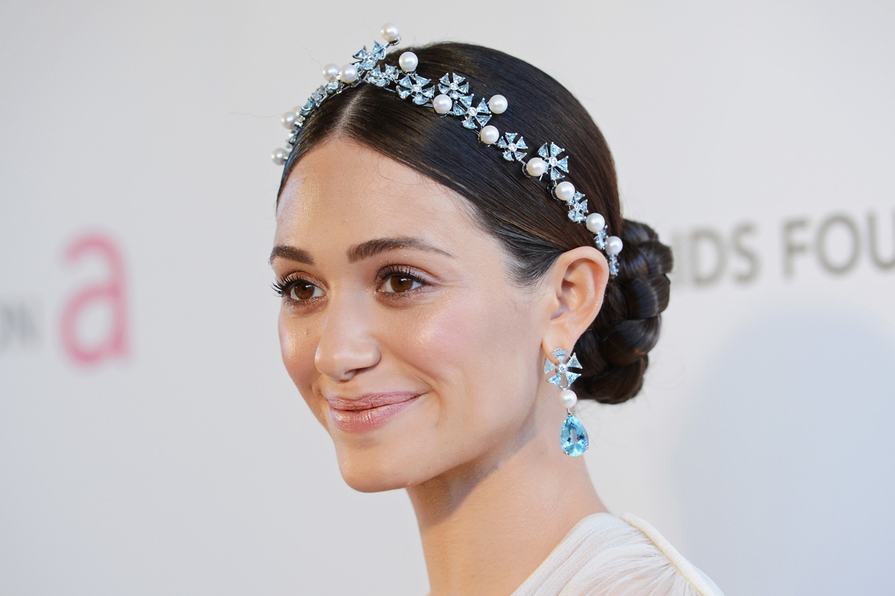 EMMY ROSSUM CAPELLI: LIKE A PRINCESS