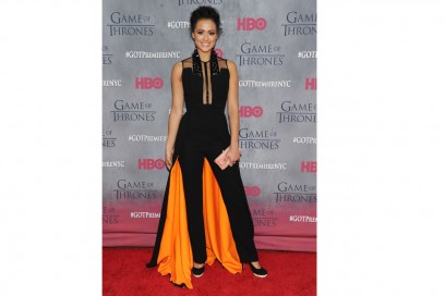 game of thrones: Nathalie Emmanuel in tuta black&orange
