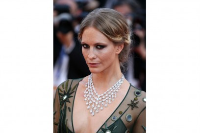 Cannes 2015 trucco e capelli: Poppy Delevingne