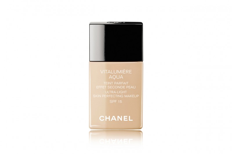 Fondotinta per la pelle secca: Chanel Vitalumiére Aqua