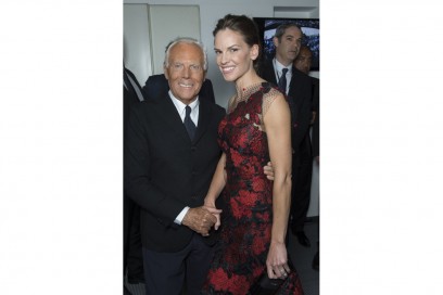 Giorgio Armani e Hilary Swank