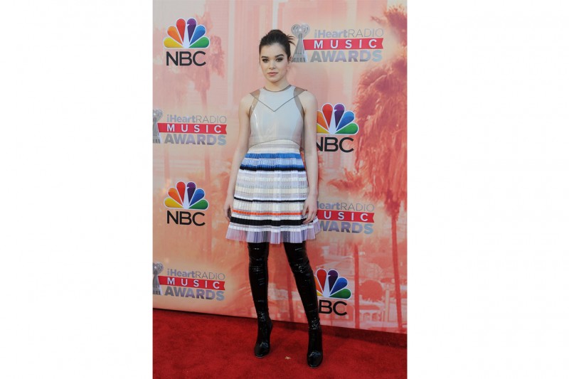 Hailee Steinfeld: pop in Christian Dior