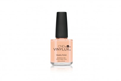 I MIGLIORI SMALTI NUDE PER LA CARNAGIONE OLIVASTRA: SOFT PEACH CON CND VINYLUX